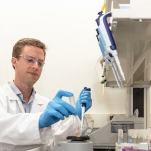 New enzyme breaks down waste for less expensive biofuels, bioproducts featured image