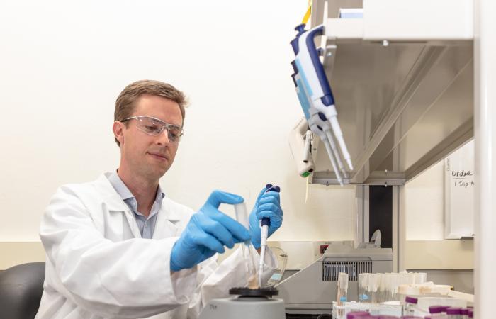 New enzyme breaks down waste for less expensive biofuels, bioproducts